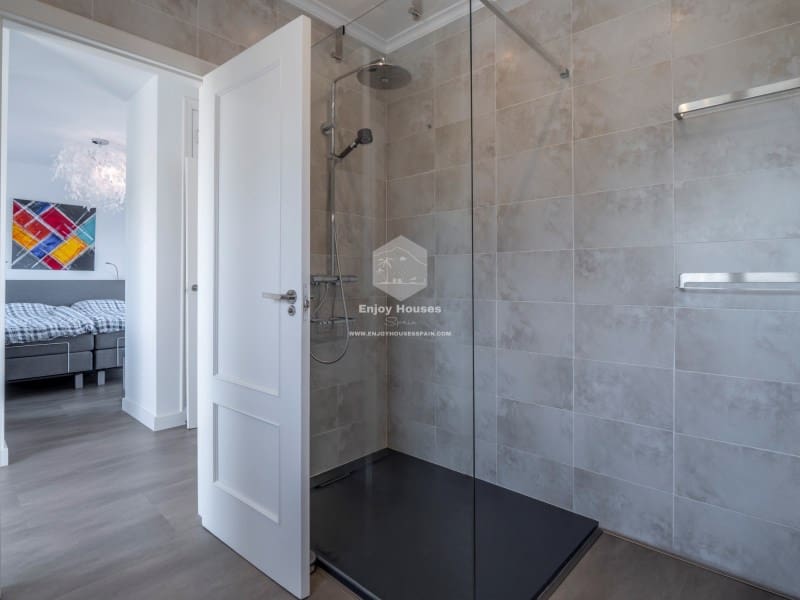 3 bedroom Villa for sale in Javea / Xabia with pool - € 899,000 (Ref: 9421685)