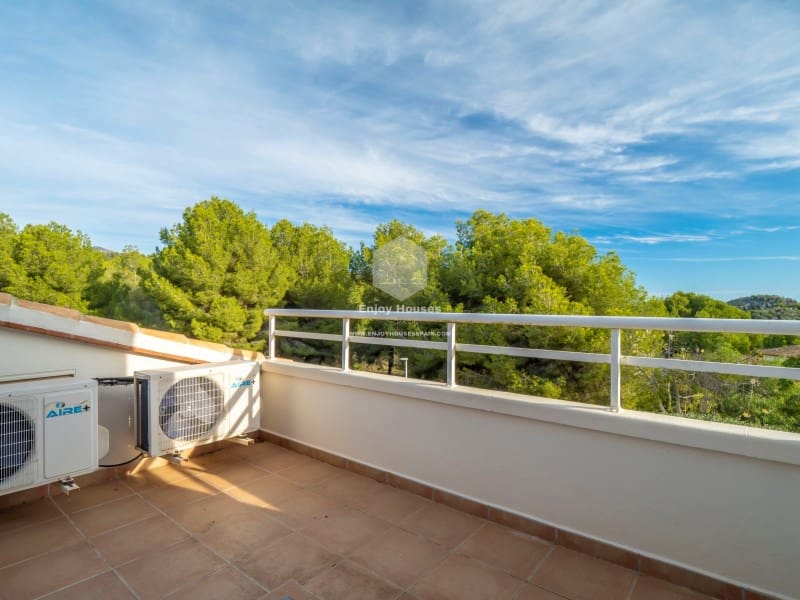 3 bedroom Villa for sale in Javea / Xabia with pool - € 899,000 (Ref: 9421685)