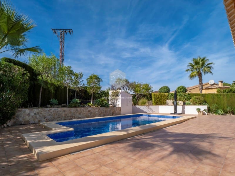 3 bedroom Villa for sale in Javea / Xabia with pool - € 899,000 (Ref: 9421685)