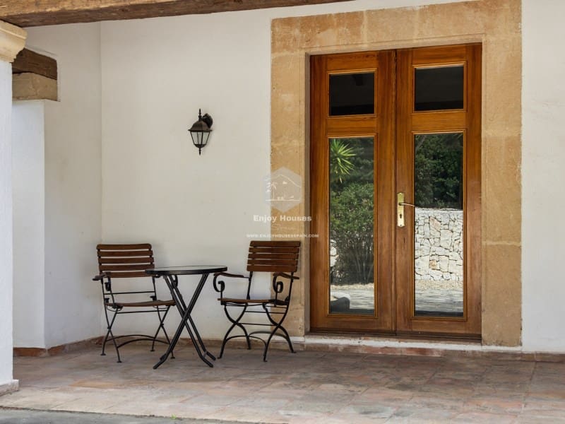 8 bedroom Villa for sale in Javea / Xabia with pool - € 1,590,000 (Ref: 9421687)