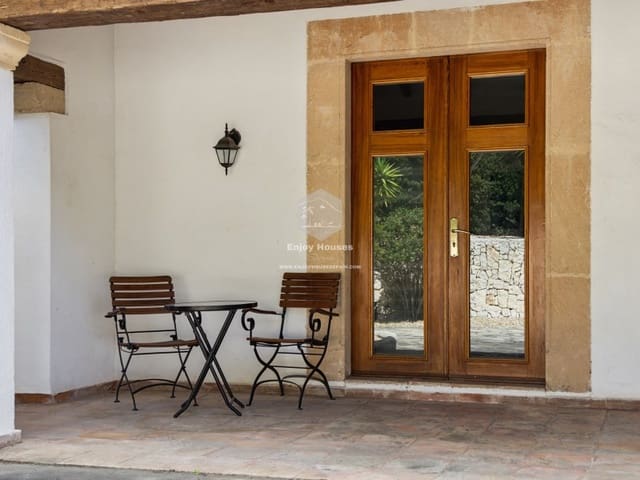 8 bedroom Villa for sale in Montgó - Ermita, Javea / Xàbia with pool - € 1,590,000 (Ref: 9421687)