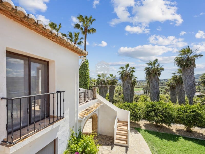 8 bedroom Villa for sale in Javea / Xabia with pool - € 1,590,000 (Ref: 9421687)