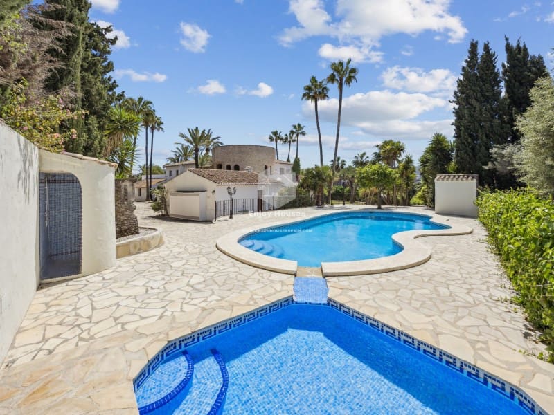 8 bedroom Villa for sale in Javea / Xabia with pool - € 1,590,000 (Ref: 9421687)