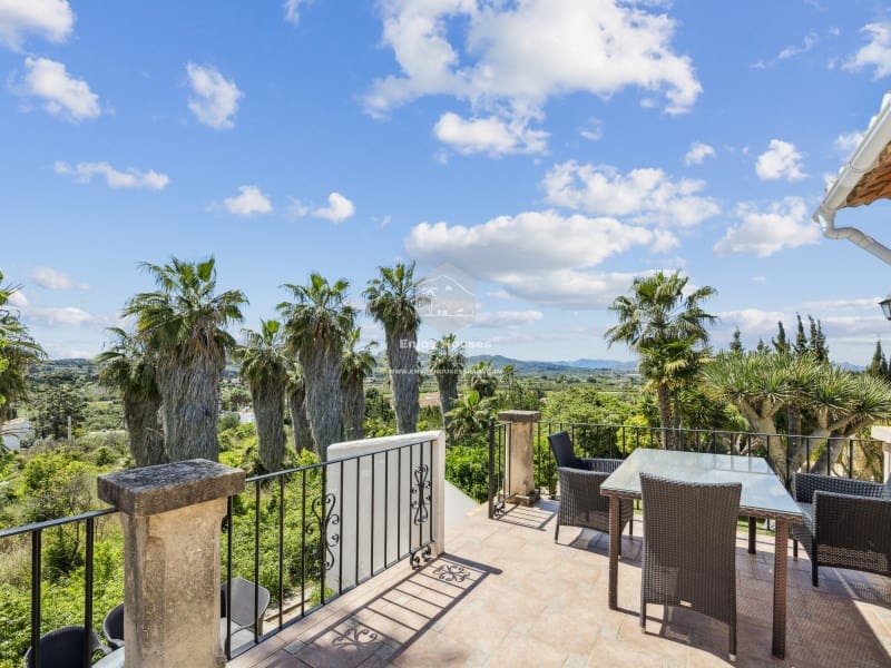 8 bedroom Villa for sale in Javea / Xabia with pool - € 1,590,000 (Ref: 9421687)