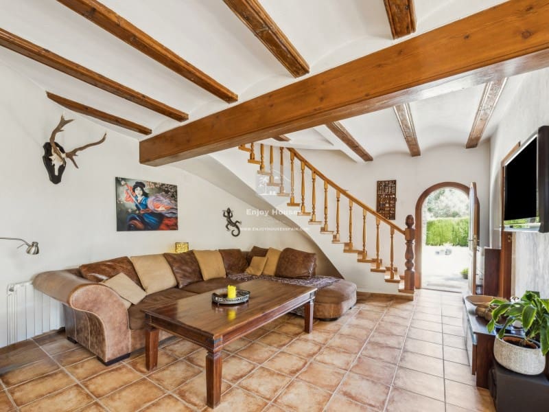 8 bedroom Villa for sale in Javea / Xabia with pool - € 1,590,000 (Ref: 9421687)