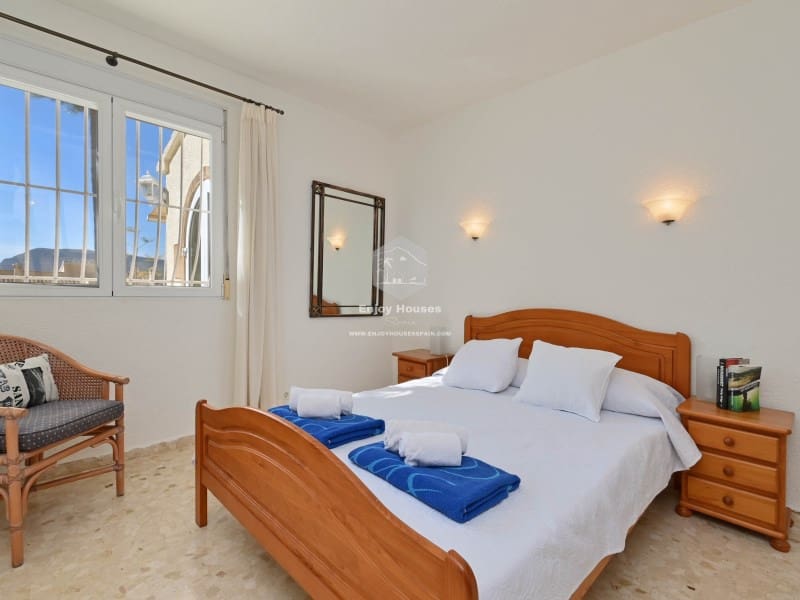 4 Zimmer Villa zu verkaufen in Javea / Xabia mit Pool - 749.000 € (Ref: 9425427)