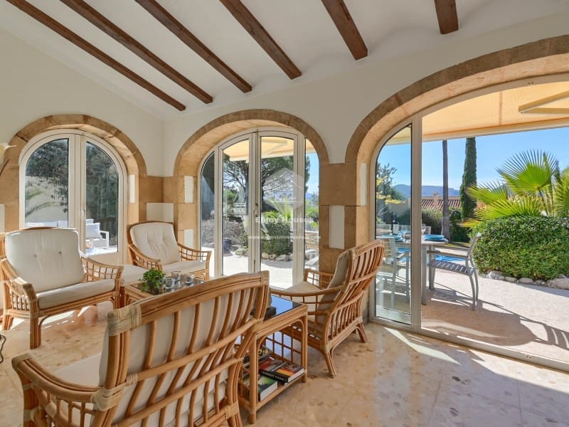 4 Zimmer Villa zu verkaufen in Javea / Xabia mit Pool - 749.000 € (Ref: 9425427)