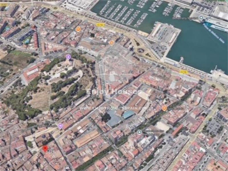 10 soveværelse Byhus til salg i Denia - € 1.500.000 (Ref: 9438996)