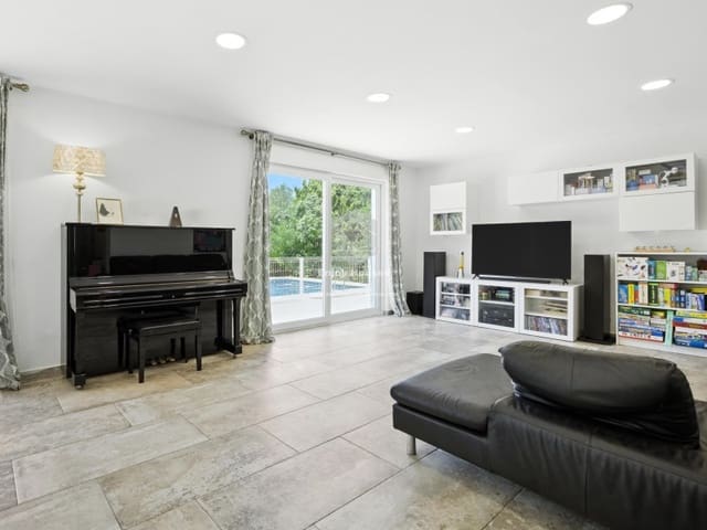 7 soverom Villa til salgs i Partides comunes - Adsubia, Javea / Xàbia med svømmebasseng - € 995 000 (Ref: 9441116)