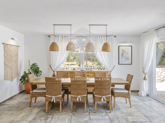 7 soverom Villa til salgs i Partides comunes - Adsubia, Javea / Xàbia med svømmebasseng - € 995 000 (Ref: 9441116)