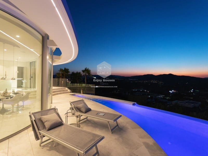 4 makuuhuone Huvila myytävänä paikassa Javea / Xabia mukana uima-altaan 
autotalli - 2 950 000 € (Ref: 9441117)