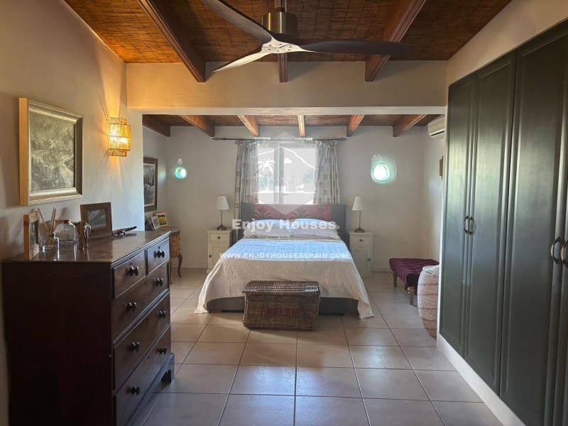 4 makuuhuone Maalaistalo myytävänä paikassa Benitachell / Benitatxell - 675 000 € (Ref: 9465622)