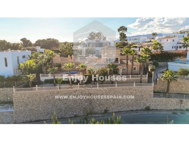 3 soveværelse Villa til salg i Benissa med garage - € 950.000 (Ref: 9465625)