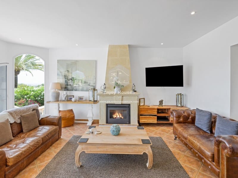 4 sypialnia Willa na sprzedaż w Javea / Xabia z basenem - 1 675 000 € (Ref: 9470757)