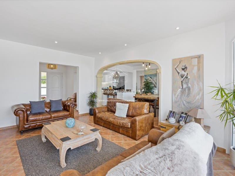 4 sypialnia Willa na sprzedaż w Javea / Xabia z basenem - 1 675 000 € (Ref: 9470757)