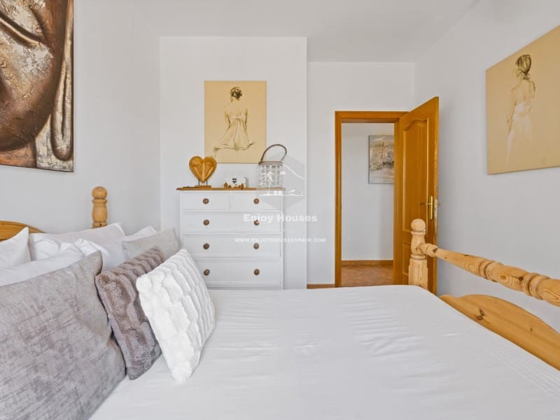 4 sypialnia Willa na sprzedaż w Javea / Xabia z basenem - 1 675 000 € (Ref: 9470757)