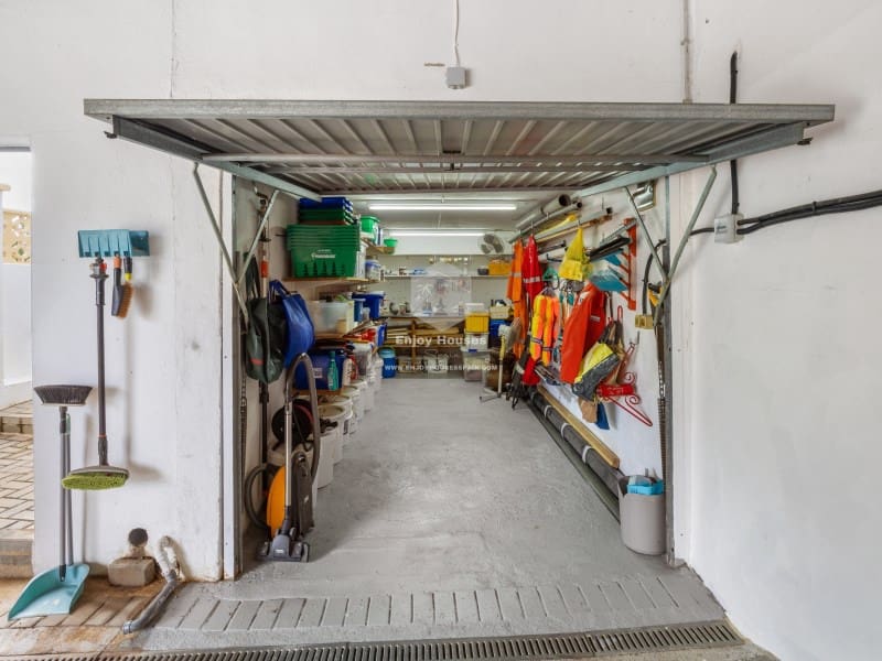 Chalet de 4 habitaciones en Benitachell / Benitatxell en venta con garaje - 620.000 € (Ref: 9473608)