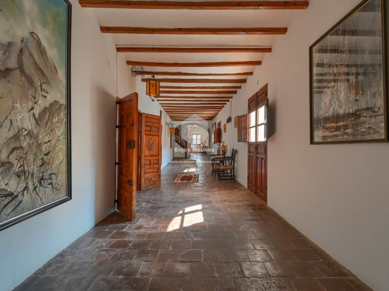 5 bedroom Hotel for sale in Jesus Pobre with garage - € 2,300,000 (Ref: 9481180)
