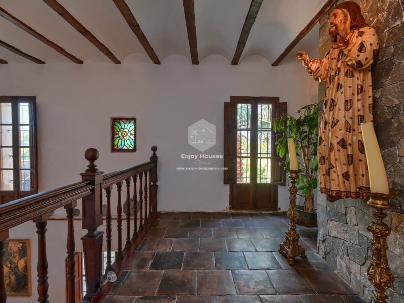 5 bedroom Hotel for sale in Jesus Pobre with garage - € 2,300,000 (Ref: 9481180)