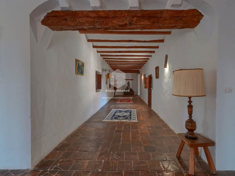 5 bedroom Hotel for sale in Jesus Pobre with garage - € 2,300,000 (Ref: 9481180)