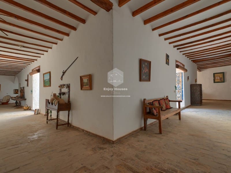 5 bedroom Hotel for sale in Jesus Pobre with garage - € 2,300,000 (Ref: 9481180)