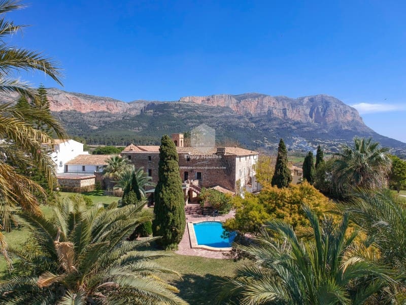 5 bedroom Hotel for sale in Jesus Pobre with garage - € 2,300,000 (Ref: 9481180)