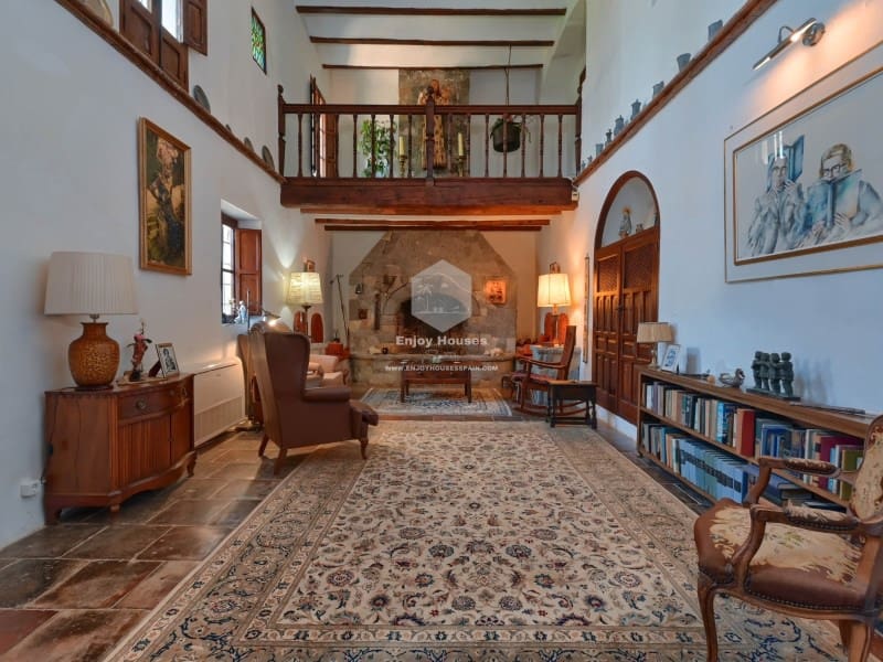 5 bedroom Hotel for sale in Jesus Pobre with garage - € 2,300,000 (Ref: 9481180)