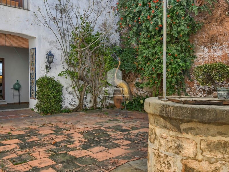 5 bedroom Hotel for sale in Jesus Pobre with garage - € 2,300,000 (Ref: 9481180)