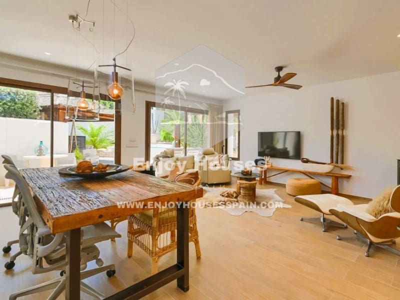 3 sovrum Villa till salu i Moraira - 1 195 000 € (Ref: 9485274)