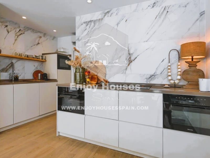 3 sovrum Villa till salu i Moraira - 1 195 000 € (Ref: 9485274)