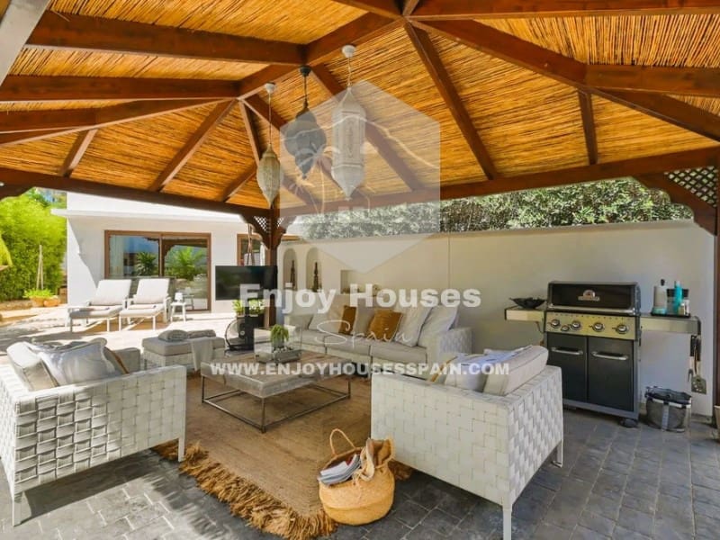 3 sovrum Villa till salu i Moraira - 1 195 000 € (Ref: 9485274)