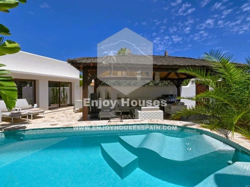 3 sovrum Villa till salu i Moraira - 1 195 000 € (Ref: 9485274)