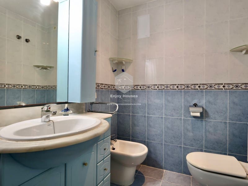 2 bedroom Apartment for sale in Javea / Xabia with garage - € 431,000 (Ref: 9486597)