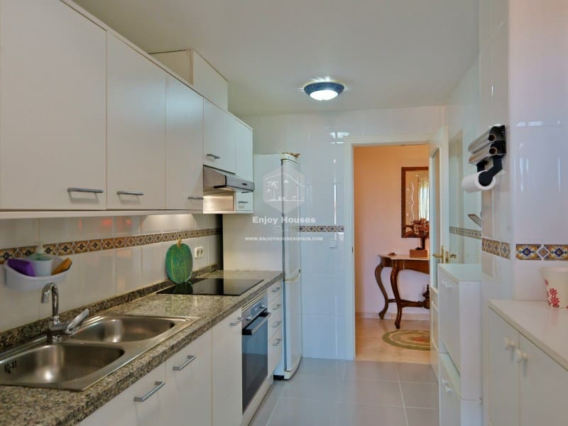 2 bedroom Apartment for sale in Javea / Xabia with garage - € 431,000 (Ref: 9486597)