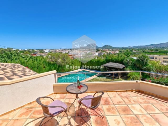 4 makuuhuone Huvila myytävänä paikassa Beniarbeig mukana 
autotalli - 845 000 € (Ref: 9491301)