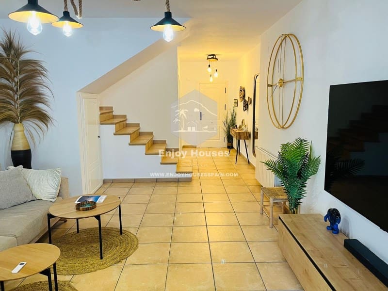 2 makuuhuone Omakotitalo myytävänä paikassa Javea / Xabia - 475 000 € (Ref: 9499550)