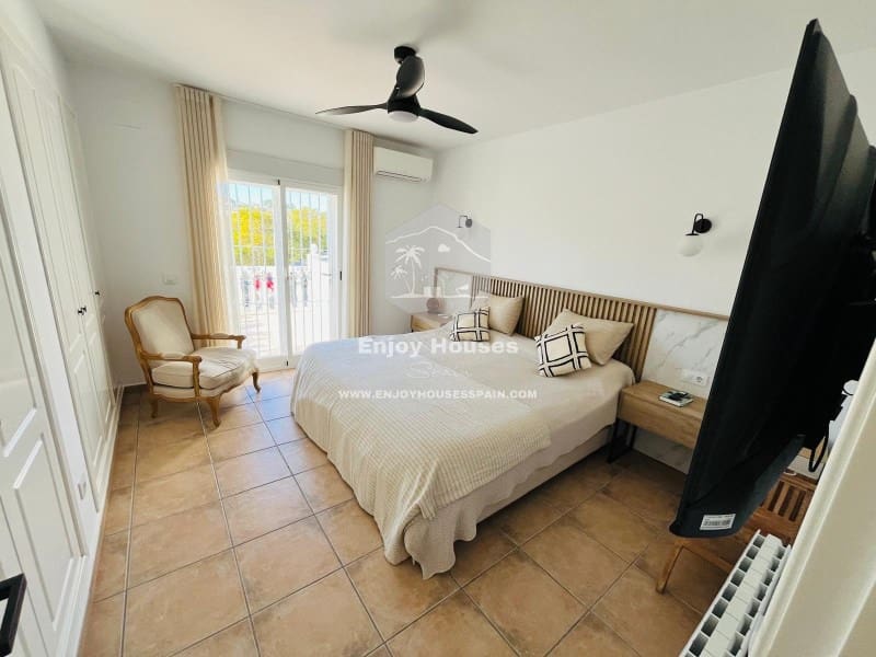 2 makuuhuone Omakotitalo myytävänä paikassa Javea / Xabia - 475 000 € (Ref: 9499550)