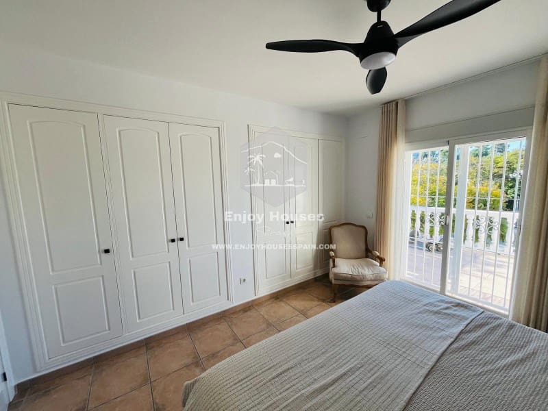 2 makuuhuone Omakotitalo myytävänä paikassa Javea / Xabia - 475 000 € (Ref: 9499550)