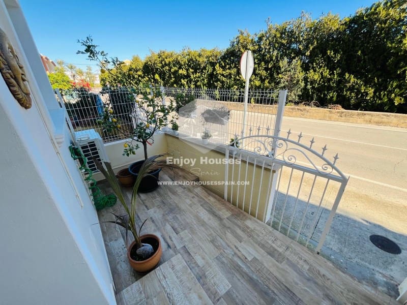 2 makuuhuone Omakotitalo myytävänä paikassa Javea / Xabia - 475 000 € (Ref: 9499550)