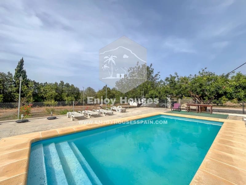 7 bedroom Finca/Country House for sale in Denia with garage - € 880,000 (Ref: 9499743)