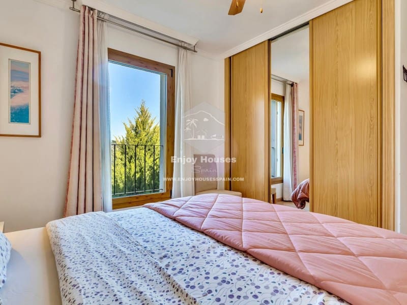 10 soverom Finca/Herregård til salgs i Benissa med garasje - € 895 000 (Ref: 9499744)