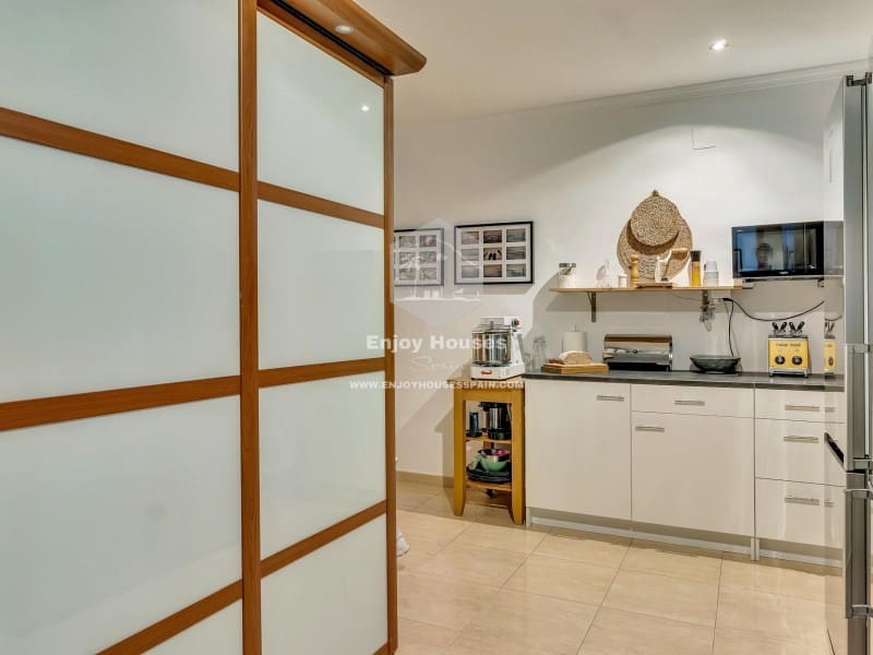 10 soverom Finca/Herregård til salgs i Benissa med garasje - € 895 000 (Ref: 9499744)