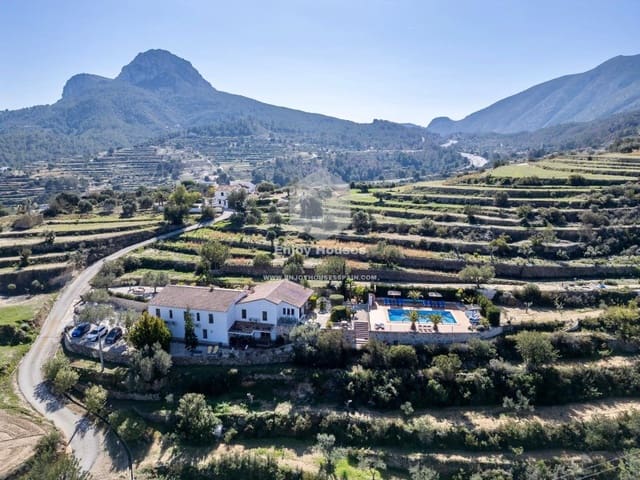 10 soverom Finca/Herregård til salgs i Benissa med garasje - € 895 000 (Ref: 9499744)