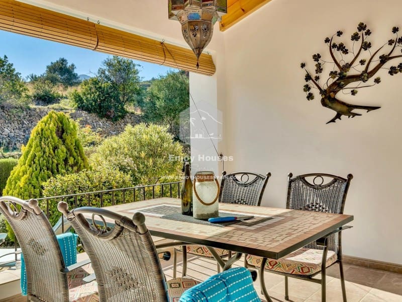 10 soverom Finca/Herregård til salgs i Benissa med garasje - € 895 000 (Ref: 9499744)