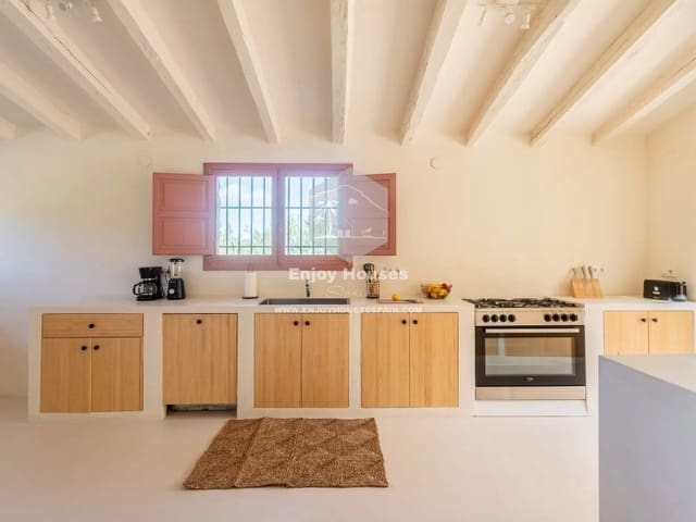 6 bedroom Finca/Country House for sale in Benissa - € 725,000 (Ref: 9508015)