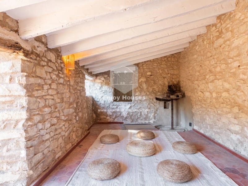 6 bedroom Finca/Country House for sale in Benissa - € 725,000 (Ref: 9508015)