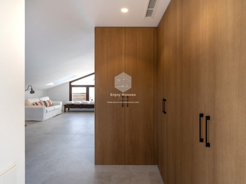 4 sovrum Villa till salu i Denia med pool garage - 1 350 000 € (Ref: 9518078)