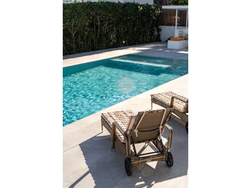 4 sovrum Villa till salu i Denia med pool garage - 1 350 000 € (Ref: 9518078)