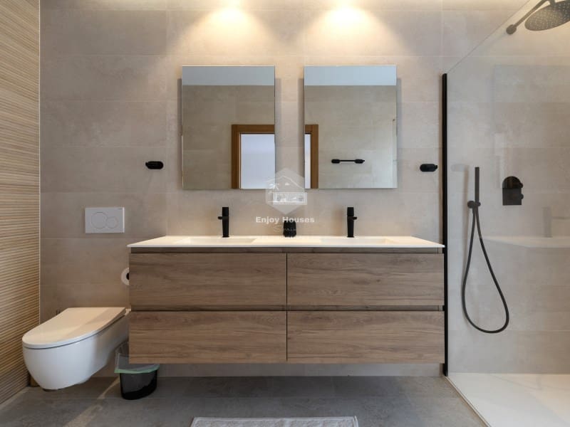 4 sovrum Villa till salu i Denia med pool garage - 1 350 000 € (Ref: 9518078)