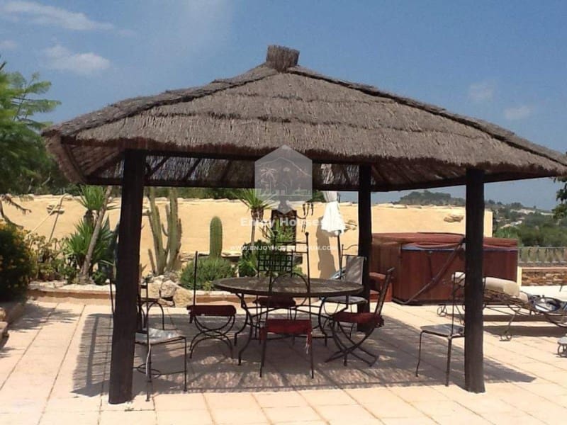 8 sypialnia Finka/Dom wiejski na sprzedaż w Benissa - 1 395 000 € (Ref: 9518079)